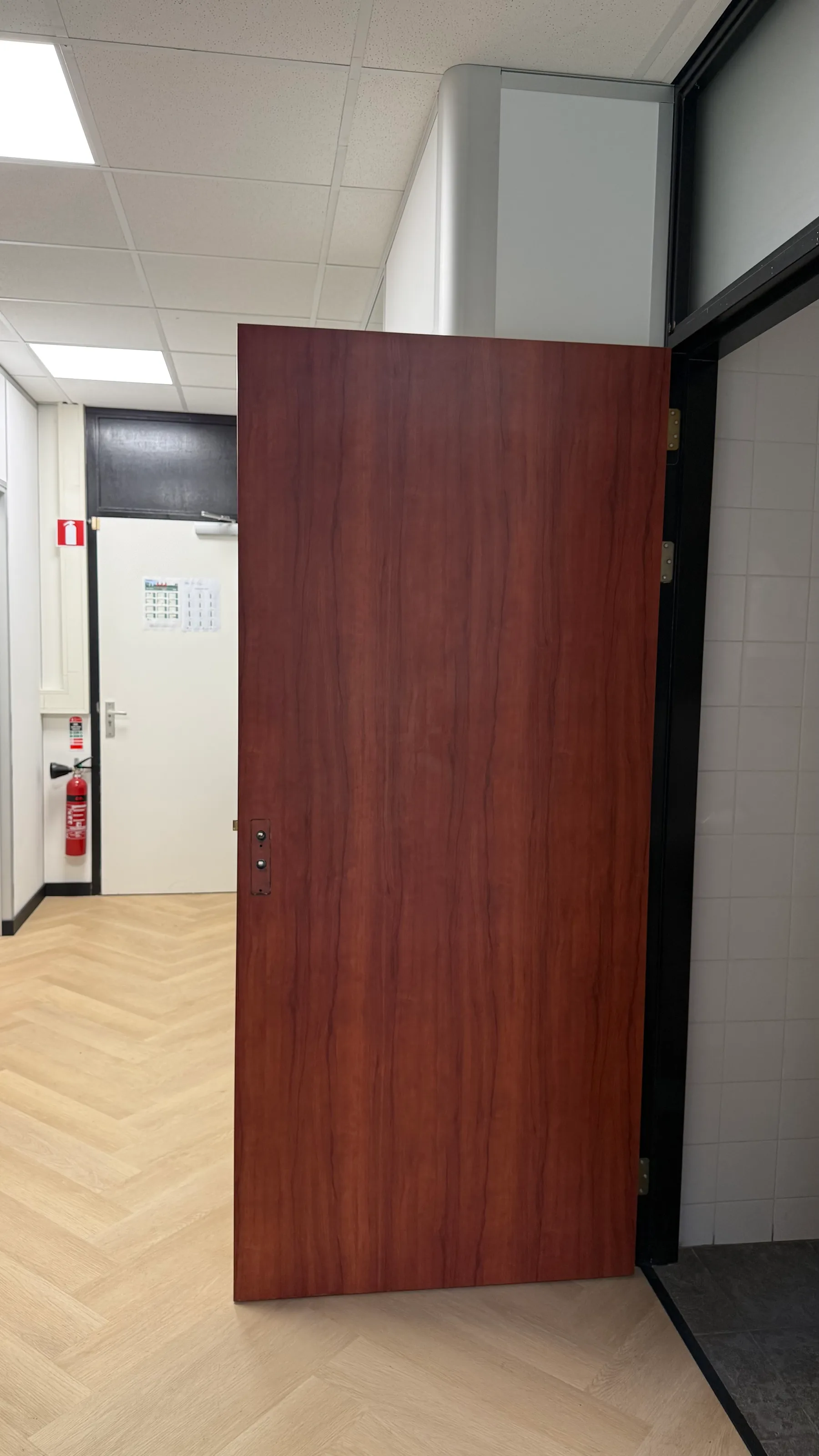 Deuren bij Drivewatch - in Houten - Houtlook
